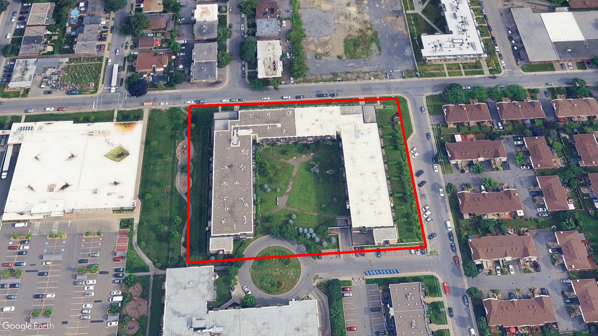 Tax Sale Montreal, Quebec - 052134-42