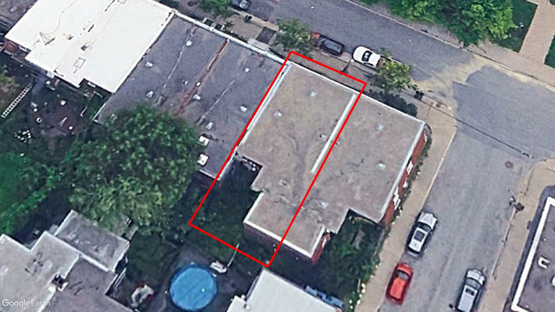 Tax Sale Montreal, Quebec - 210615-04