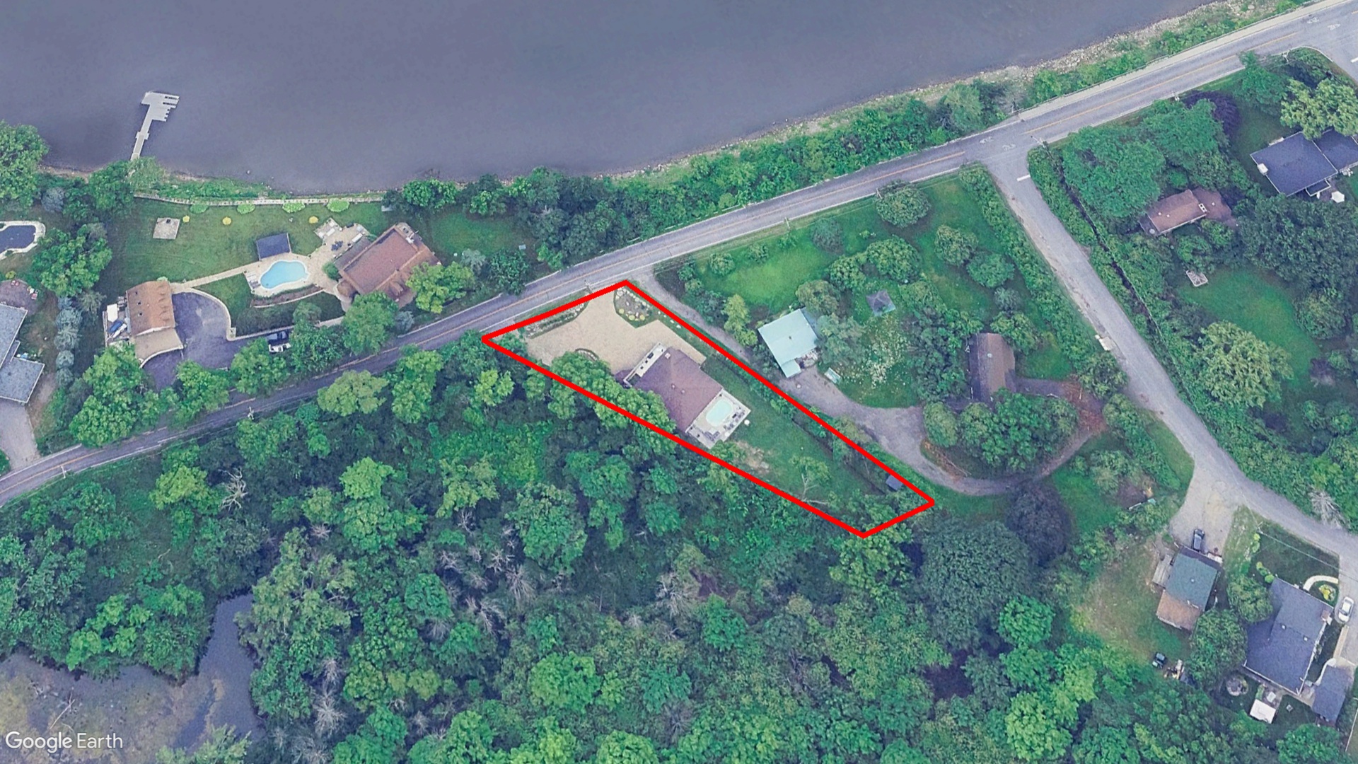 Tax Sale Montreal, Quebec - 040515-37