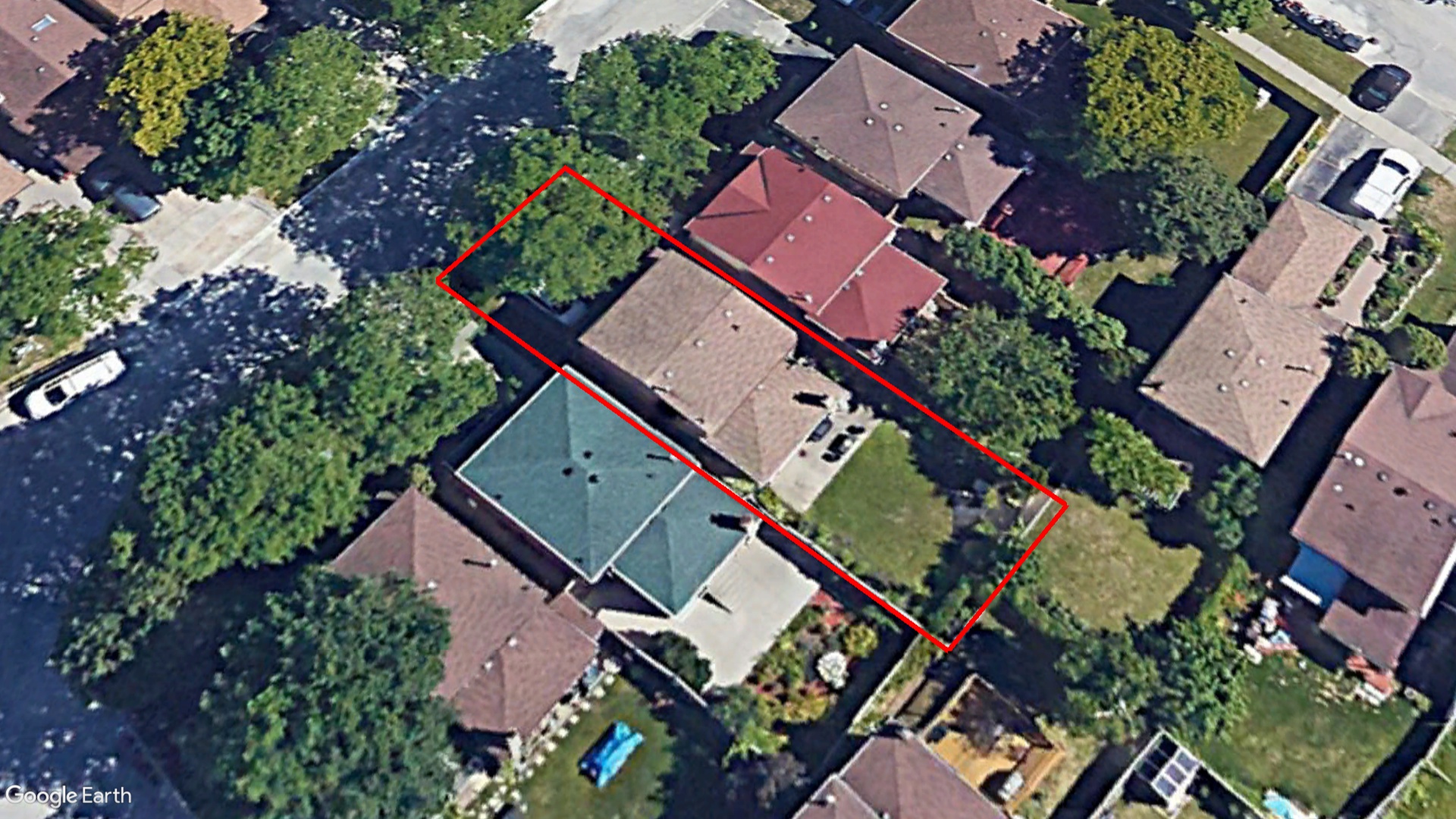 Tax Sale Mississauga, Ontario - 21-05-15-0-081-55503-0000