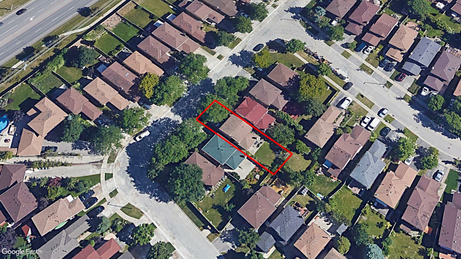 Tax Sale Mississauga, Ontario - 21-05-15-0-081-55503-0000