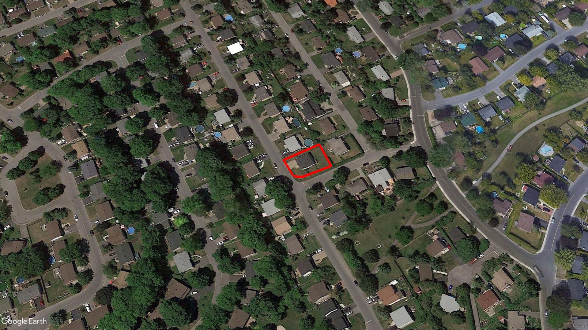 Tax Sale Montreal, Quebec - 040076-02