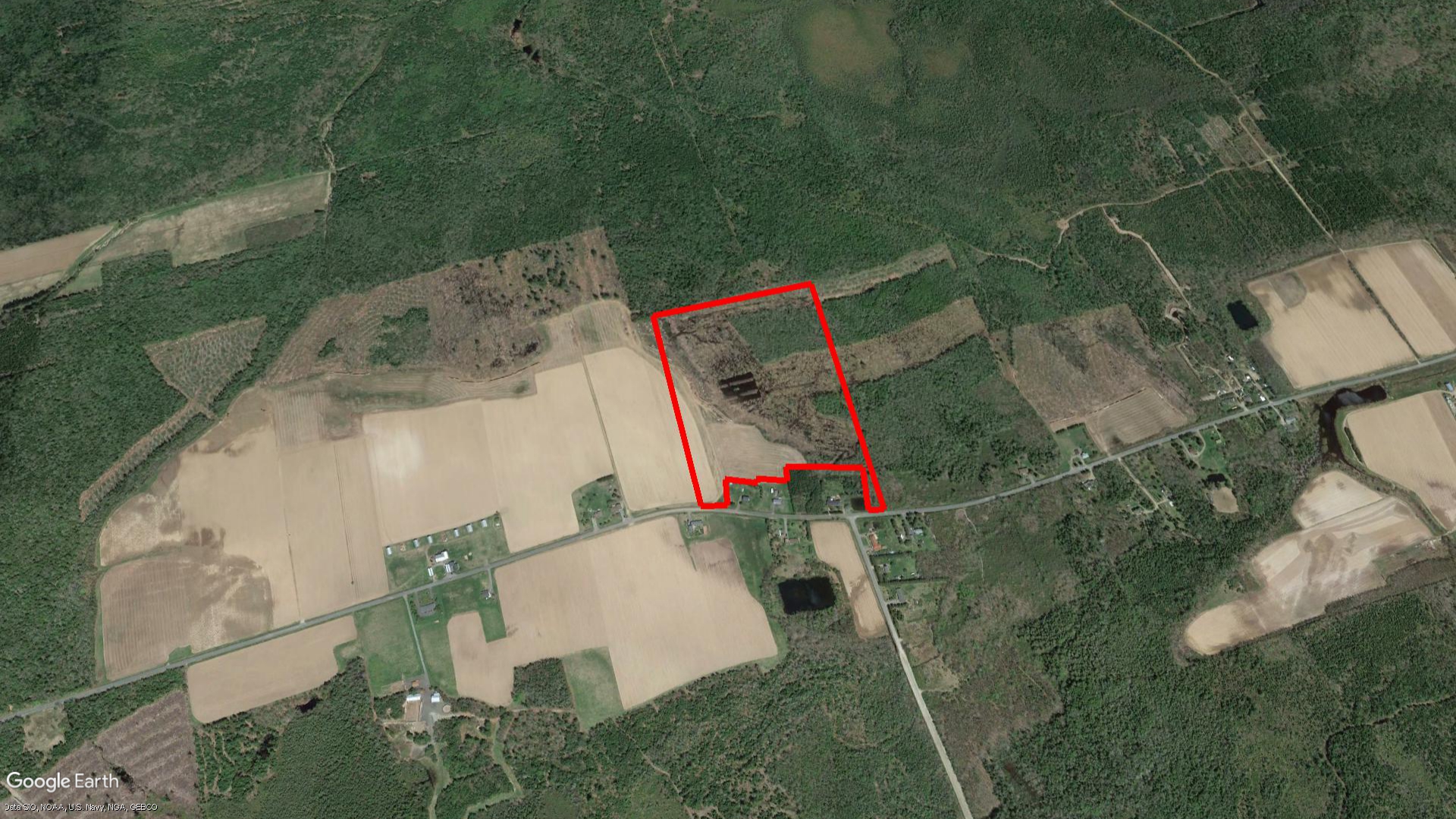 Tax Sale Moncton, New Brunswick - 04113685