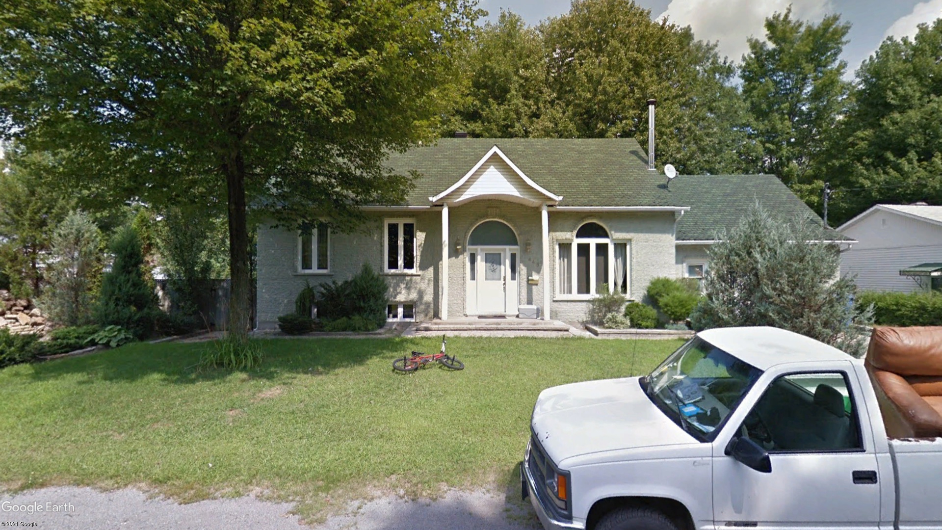 Tax Sale Saint-Roch-De-Richelieu, Quebec - 3083-91-8446