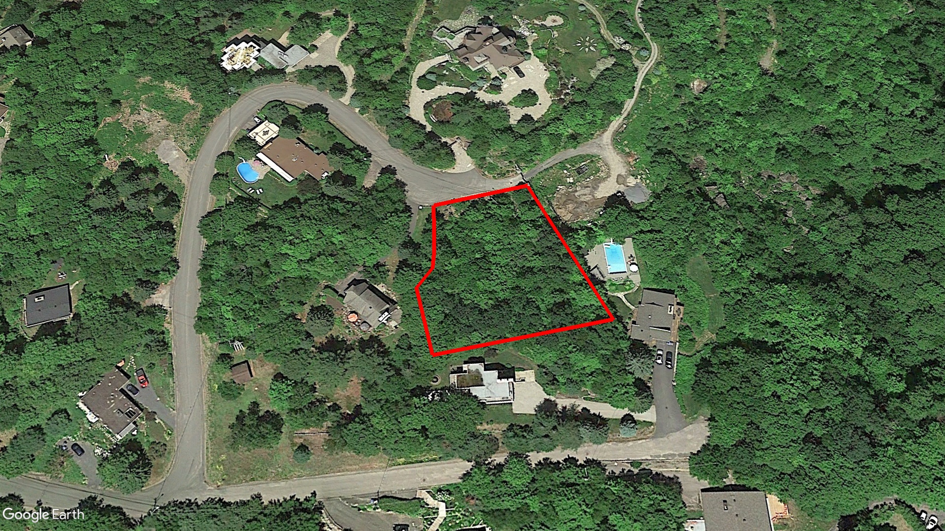 Tax Sale Les Pays-d'en-Haut, Quebec - 