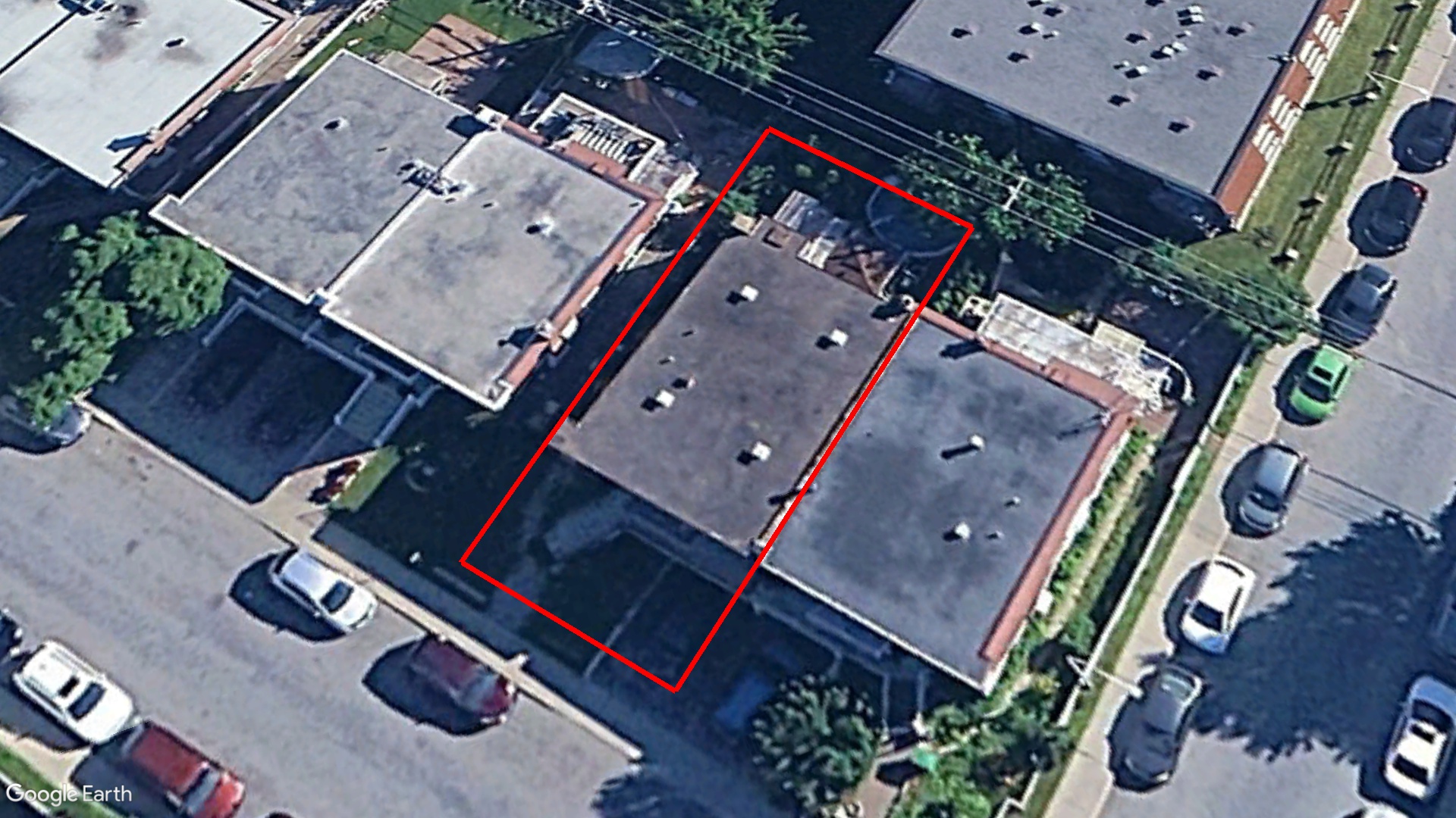 Tax Sale Montreal, Quebec - 020809-05