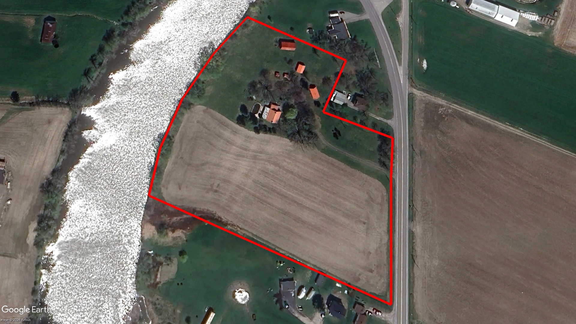 Tax Sale Beauharnois, Quebec - 8115 04 9026