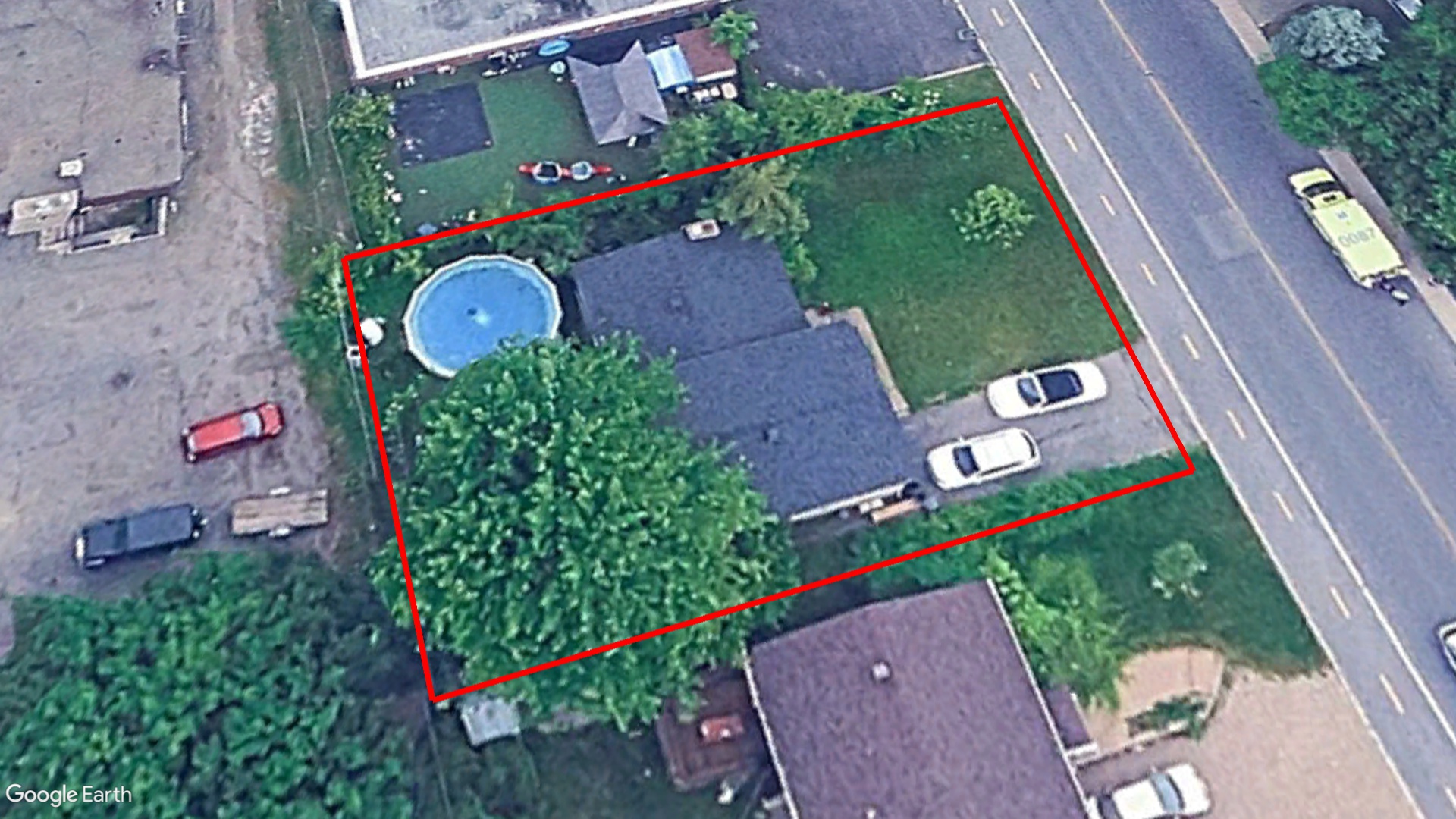 Tax Sale Montreal, Quebec - 040064-45