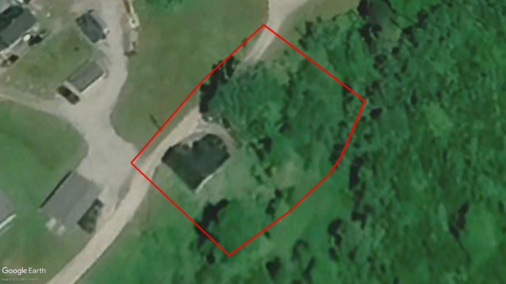 Tax Sale Shelburne, Nova Scotia - 01736078