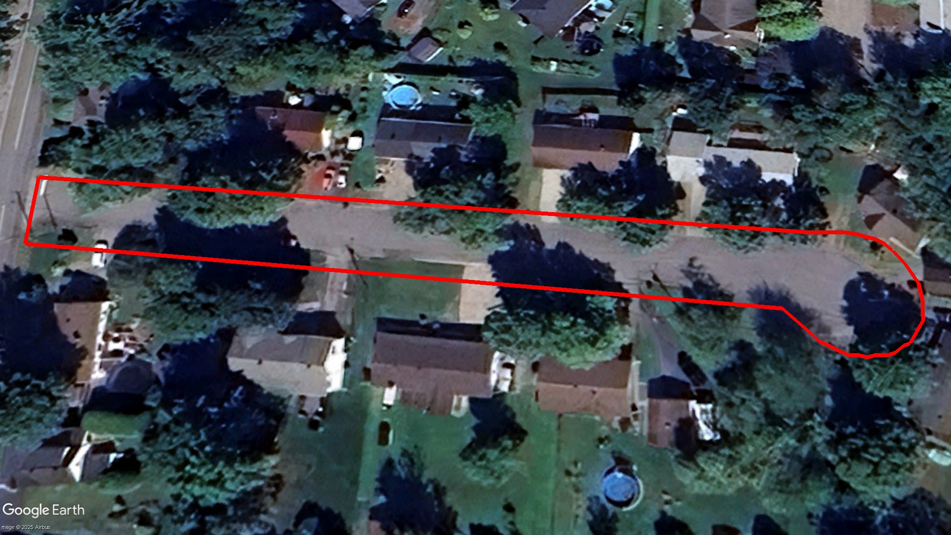 Tax Sale Coaticook, Quebec - 9515 64 9346