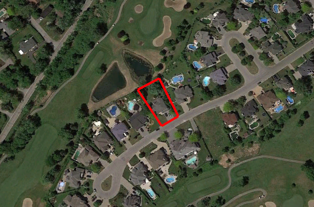 Tax Sale Montreal, Quebec - 041537-16