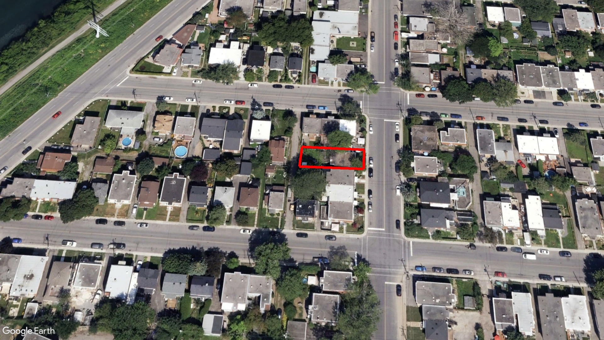 Tax Sale Montreal, Quebec - 040487-07