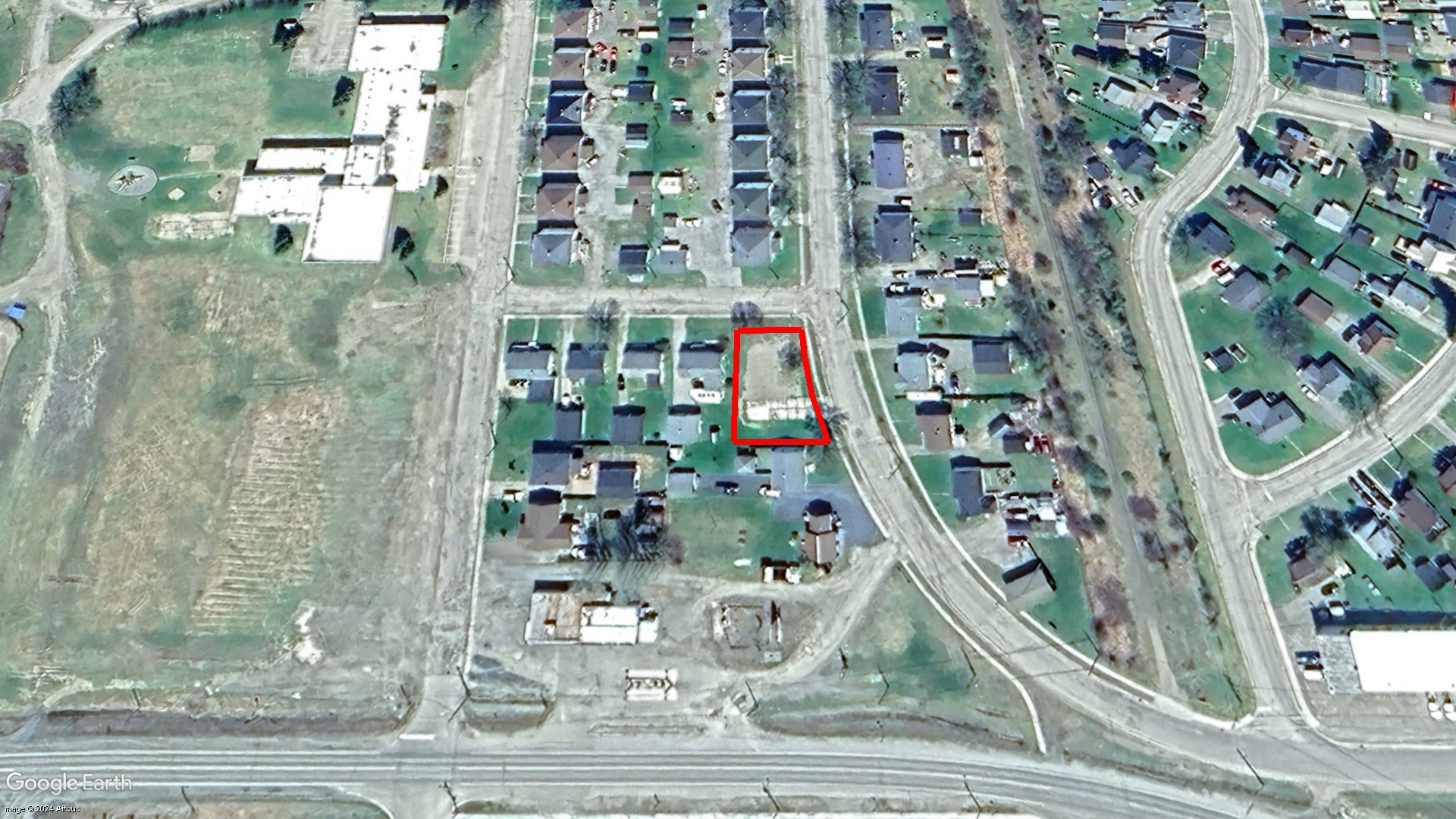 Tax Sale Smooth Rock Falls, Ontario - 5648 000 00109600.0000