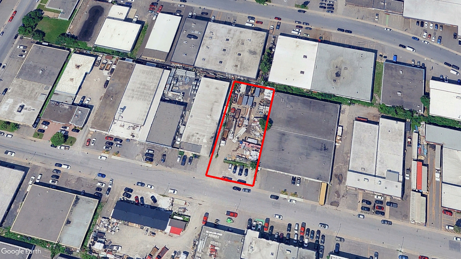 Tax Sale Montreal, Quebec - 020916-28