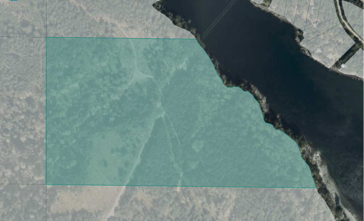 Tax Sale Nanaimo, British Columbia - 04-250-03475.001