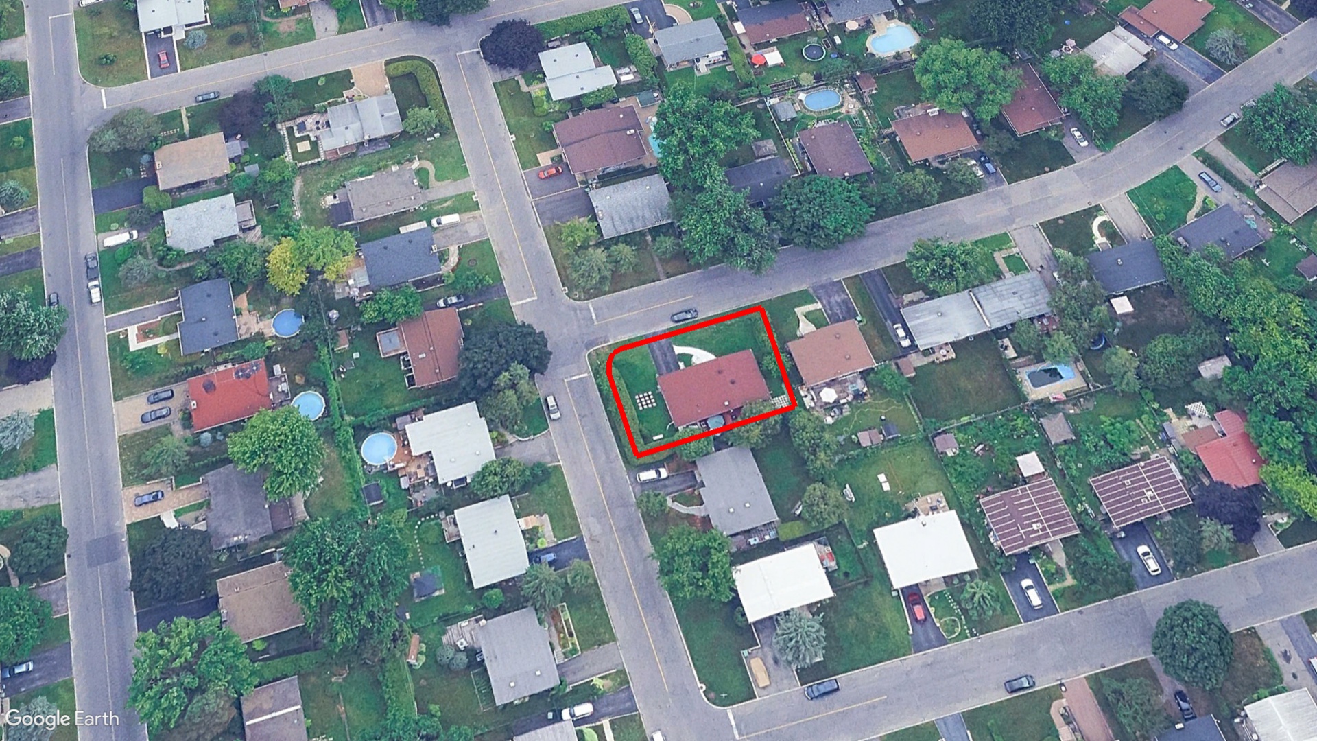 Tax Sale Montreal, Quebec - 040048-45