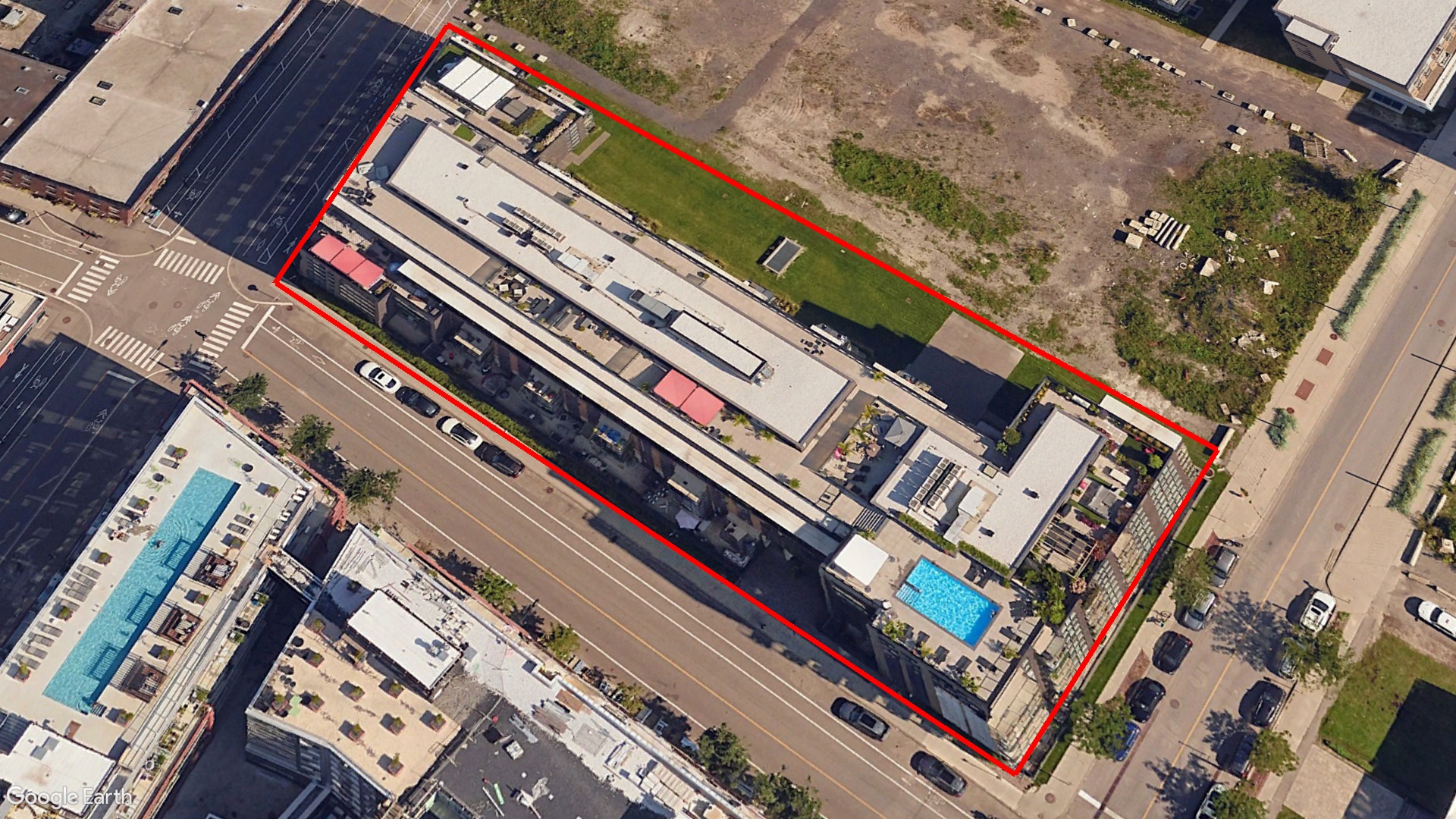 Tax Sale Montreal, Quebec - 120123-47