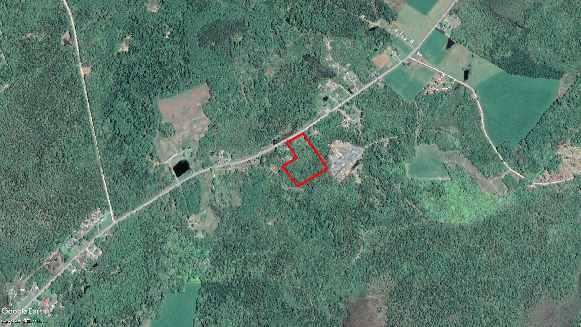 Tax Sale Queens, Nova Scotia - 02968444