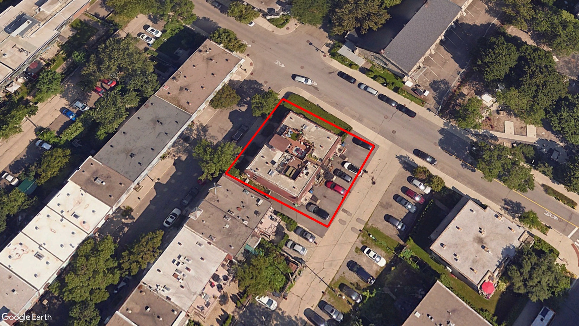 Tax Sale Montreal, Quebec - 251012-60