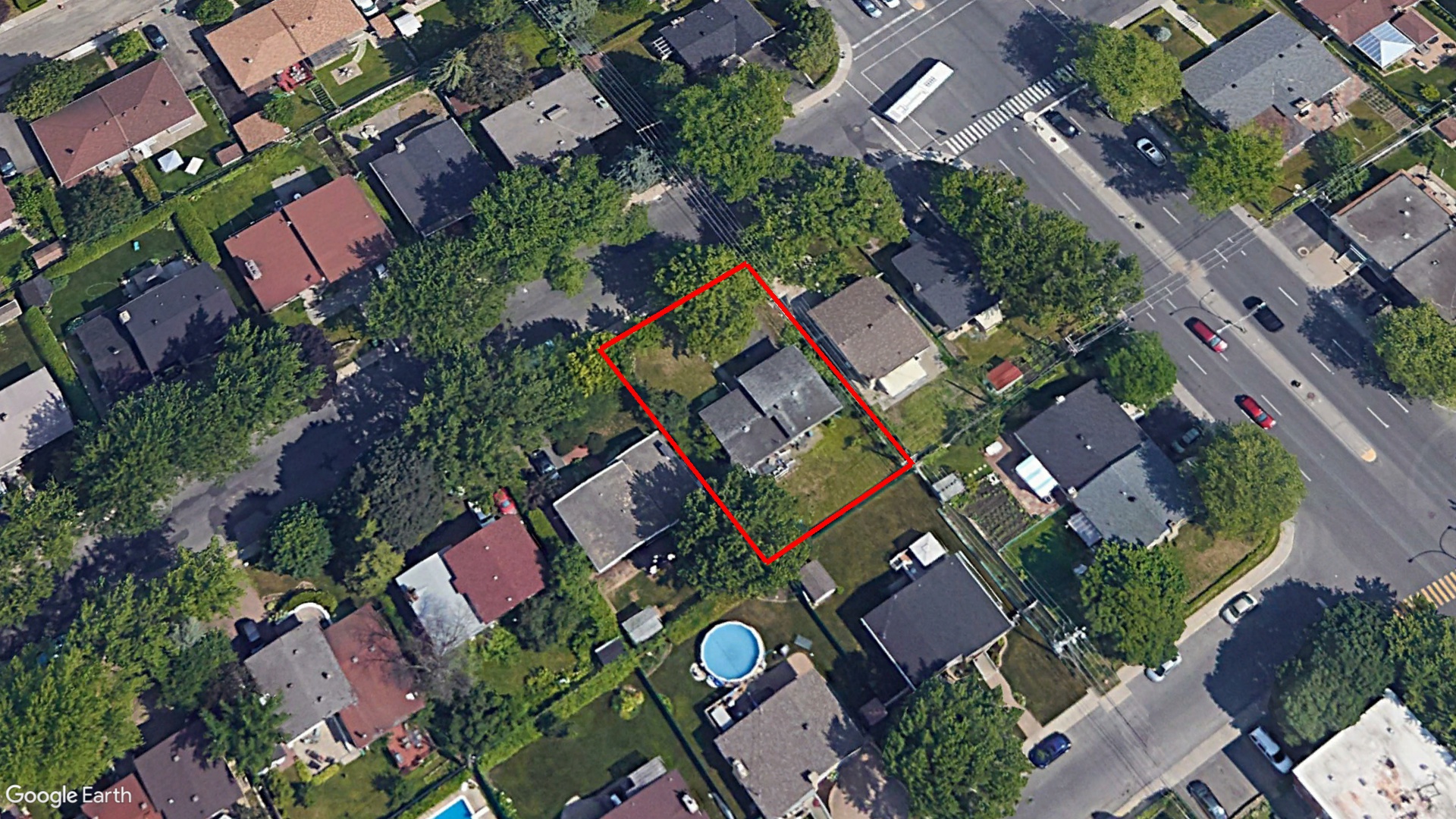 Tax Sale Montreal, Quebec - 020861-04