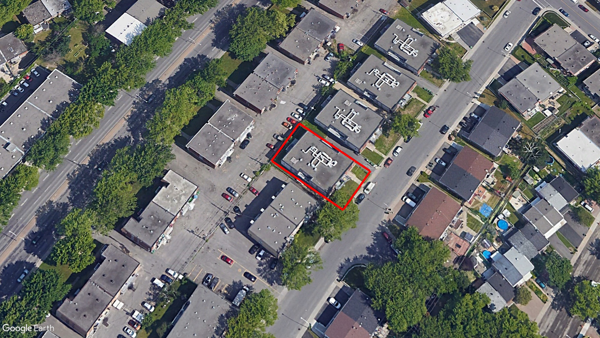 Tax Sale Montreal, Quebec - 020875-64