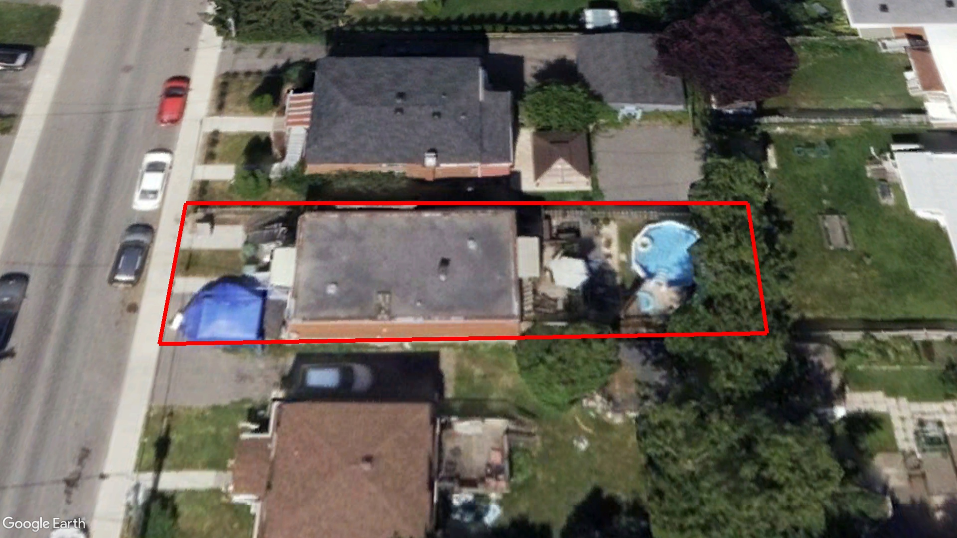 Tax Sale Montreal, Quebec - 050572-52