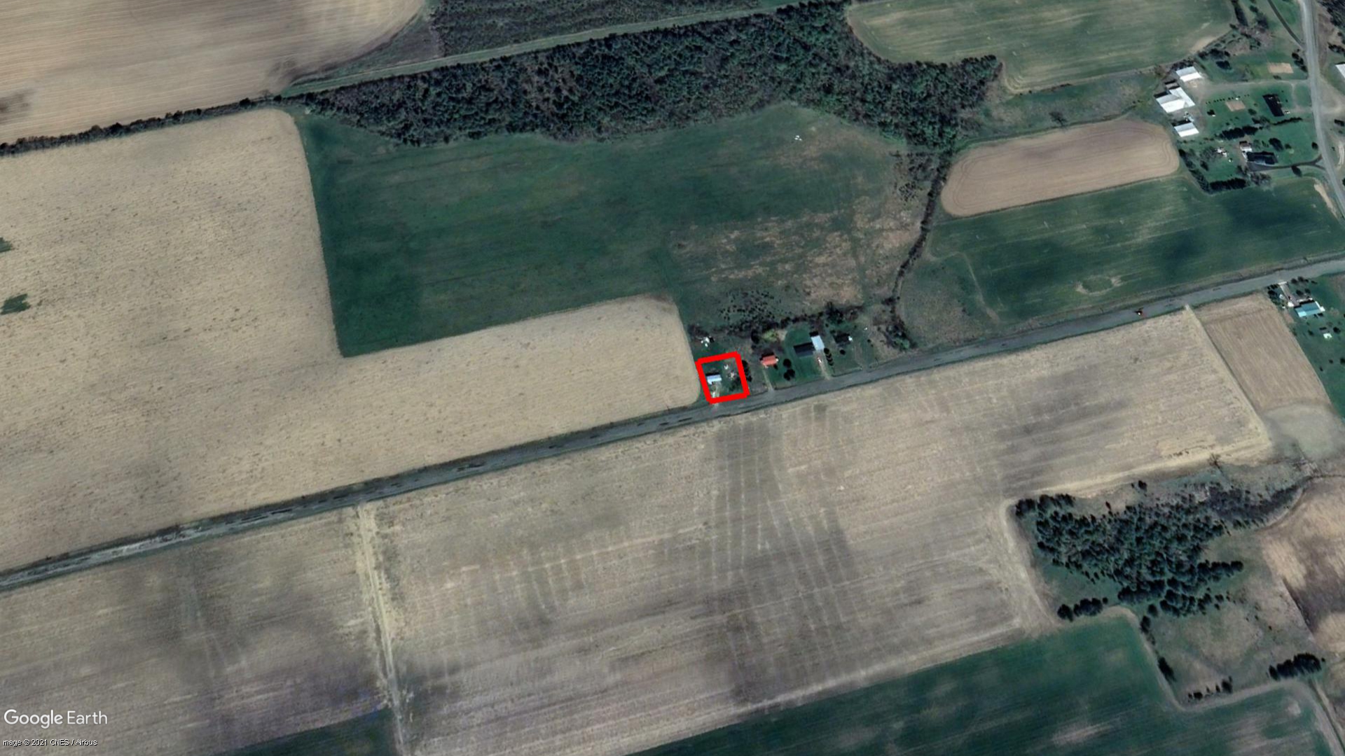 Tax Sale Fredericton, New Brunswick - 00420496