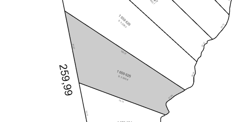 Tax Sale  Des-Collines-De-L'outaouais, Quebec - 7756-89-0893