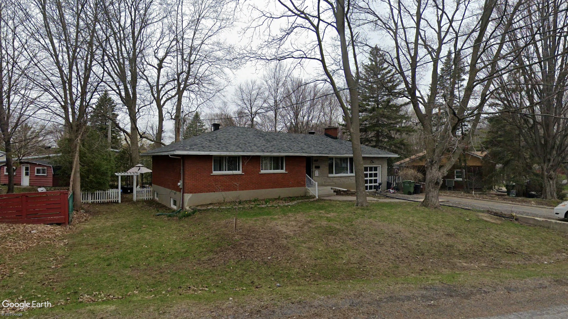 Tax Sale Montreal, Quebec - 040088-40