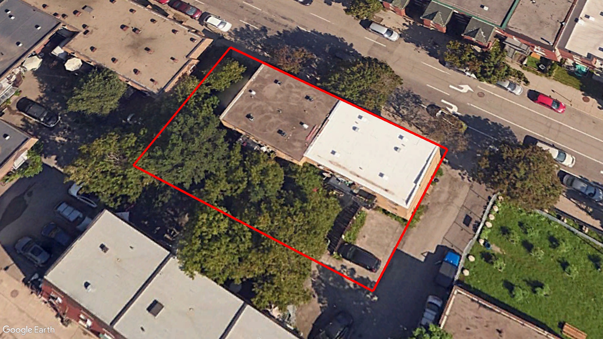 Tax Sale Montreal, Quebec - 230406-75