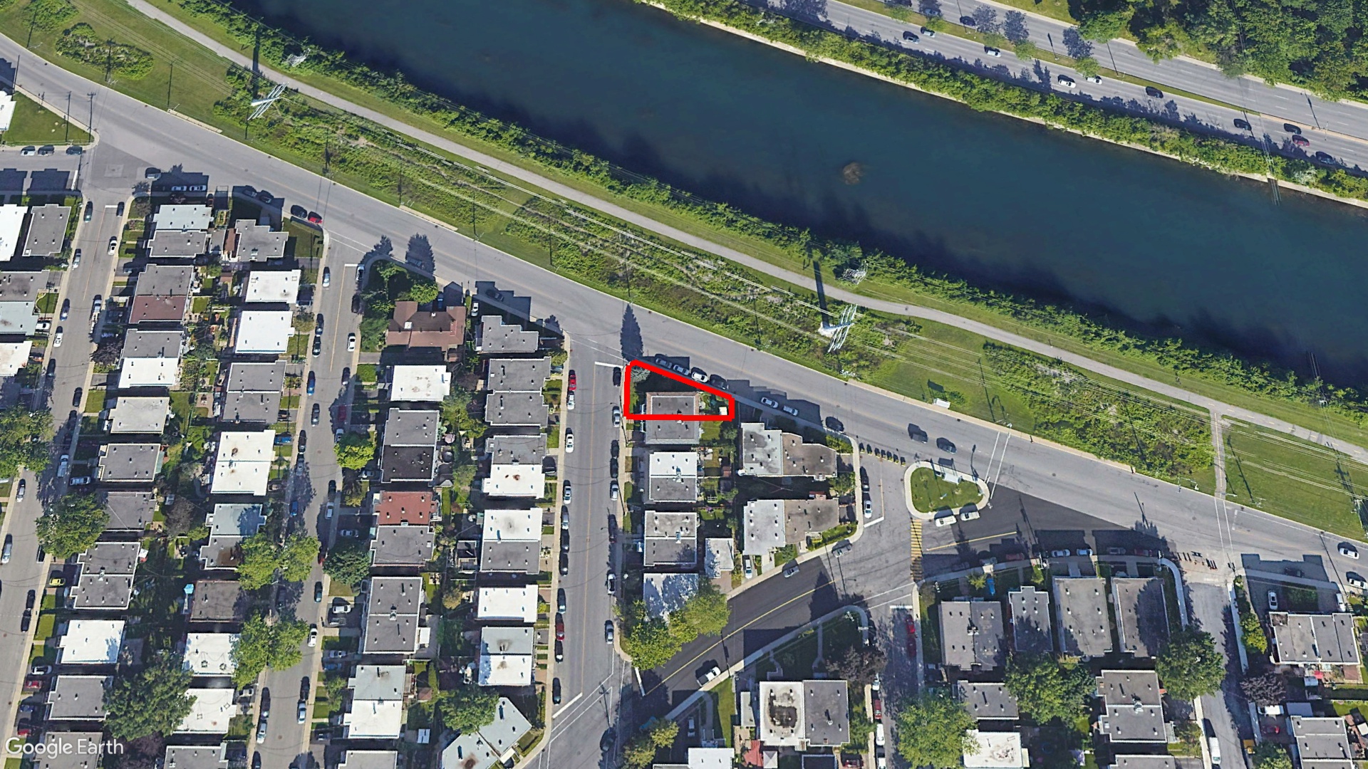 Tax Sale Montreal, Quebec - 040441-23