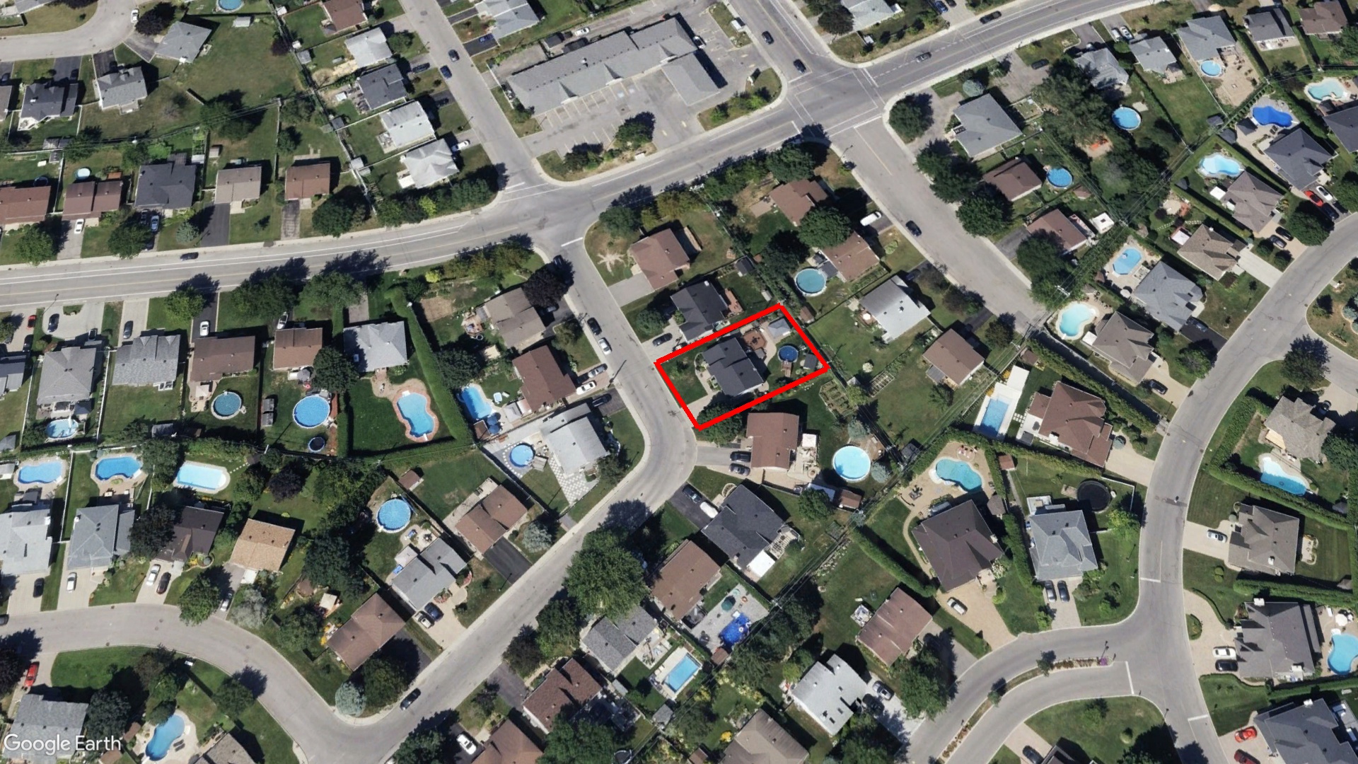 Tax Sale Montreal, Quebec - 041347-90