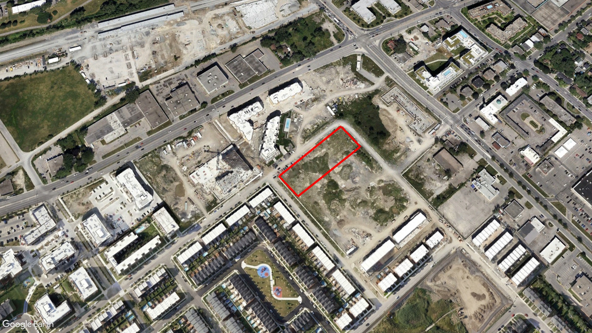 Tax Sale Montreal, Quebec - 052532-77