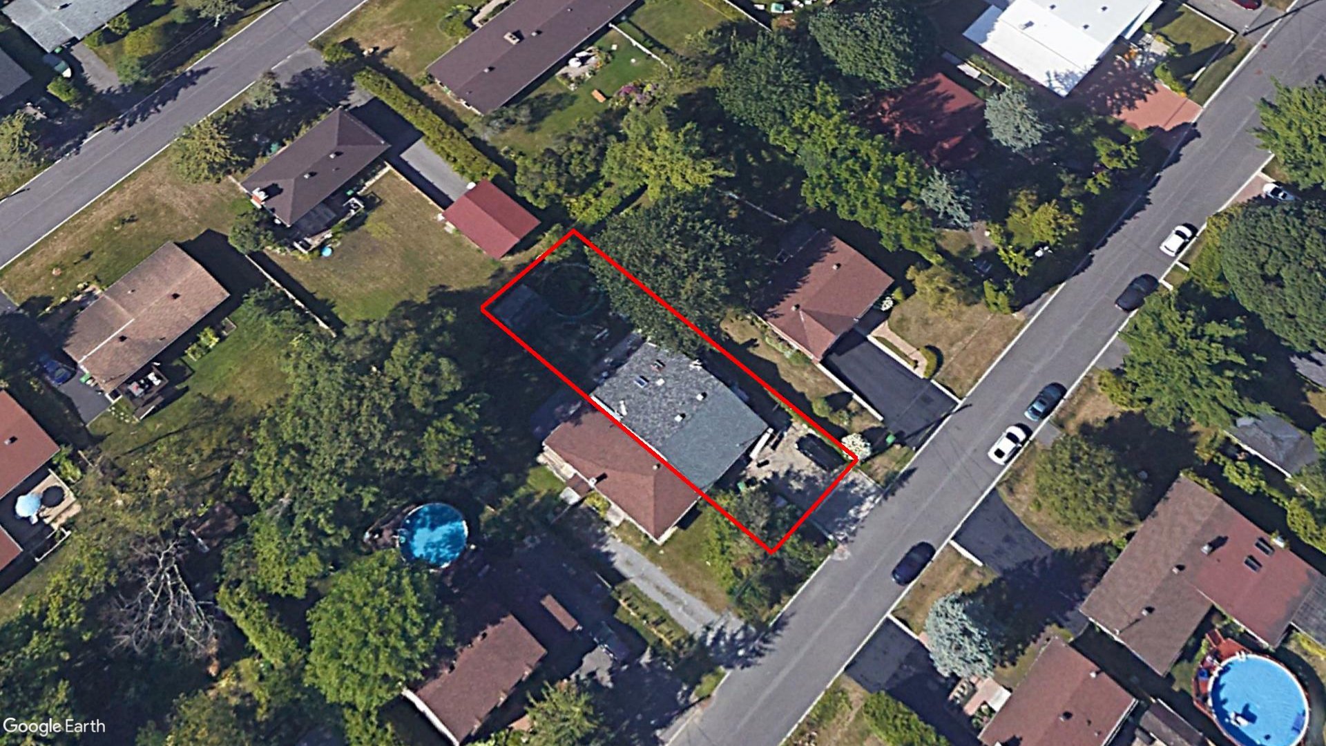 Tax Sale Montreal, Quebec - 040017-95