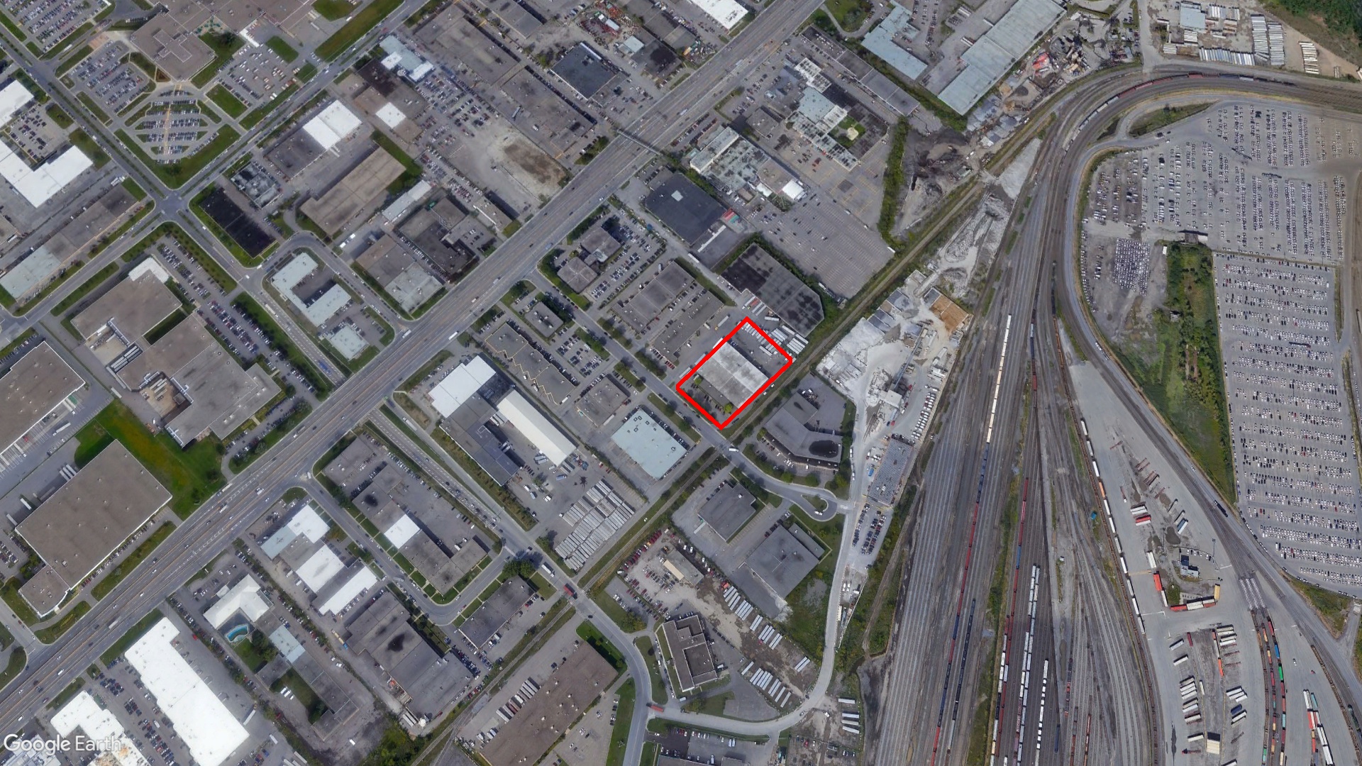 Tax Sale Montreal, Quebec - 041013-93