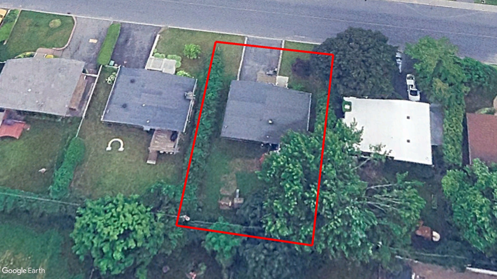 Tax Sale Montreal, Quebec - 040033-23