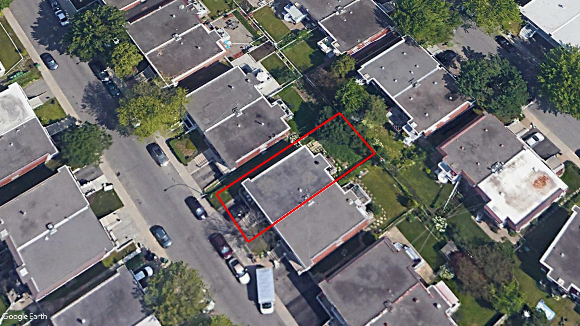 Tax Sale Montreal, Quebec - 020781-05