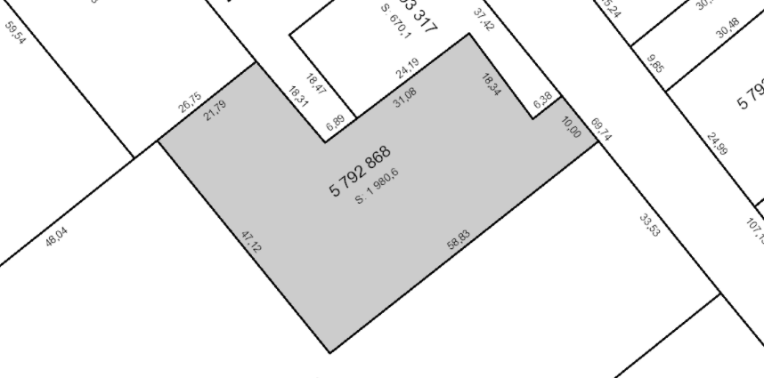 Tax Sale Coaticook, Quebec - 0492 76 8352