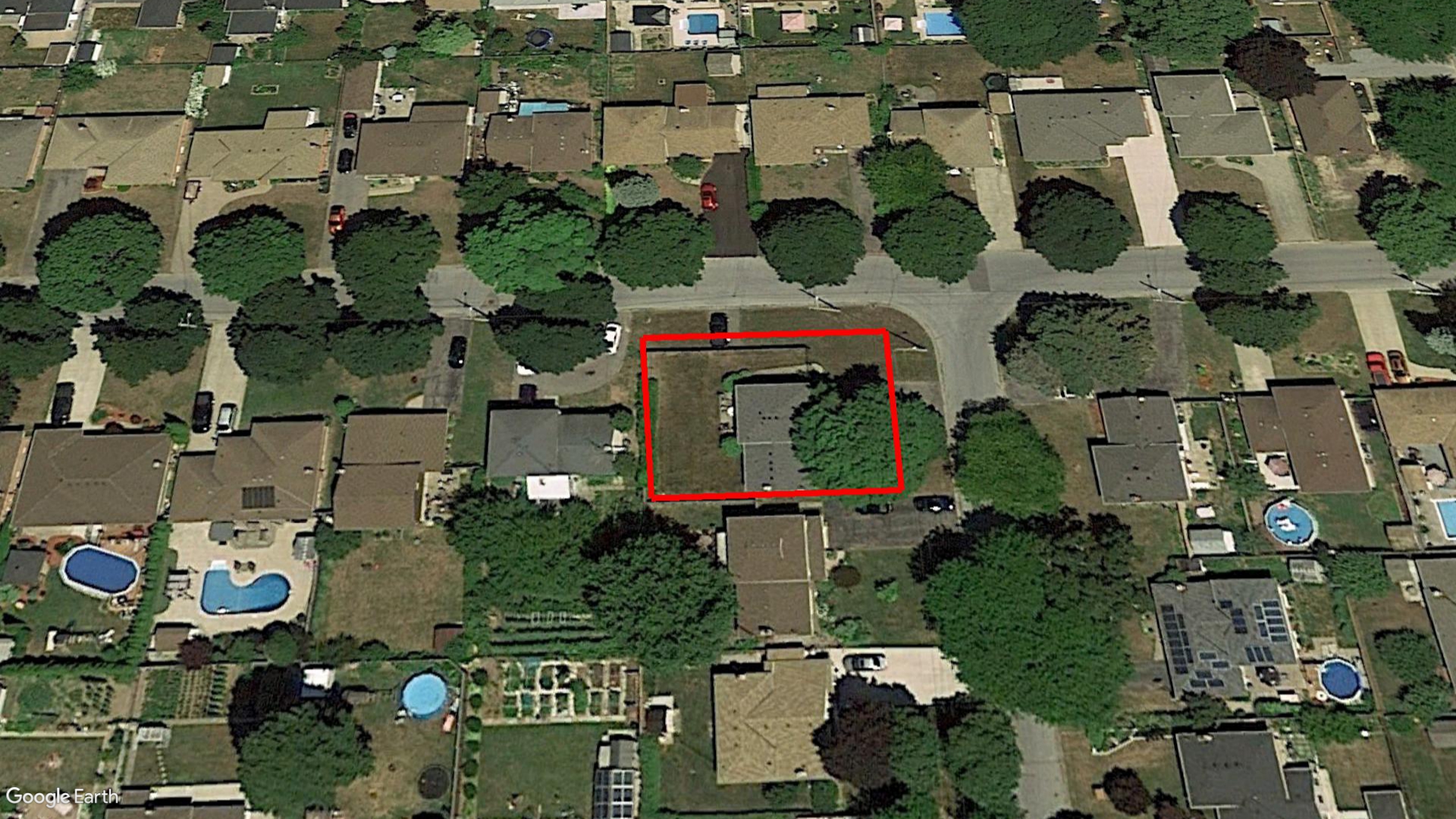 Tax Sale St. Catharines, Ontario - 26 29 050 040 00500 0000