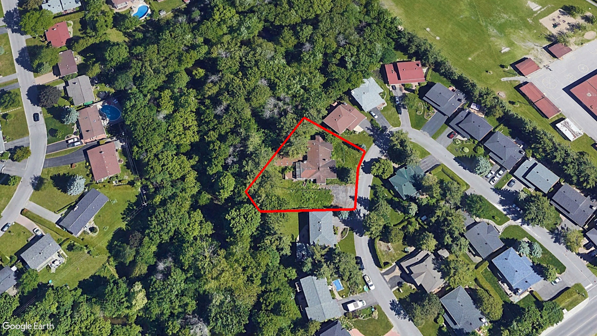 Tax Sale Ottawa, Ontario - 0614.120.215.10120.0000