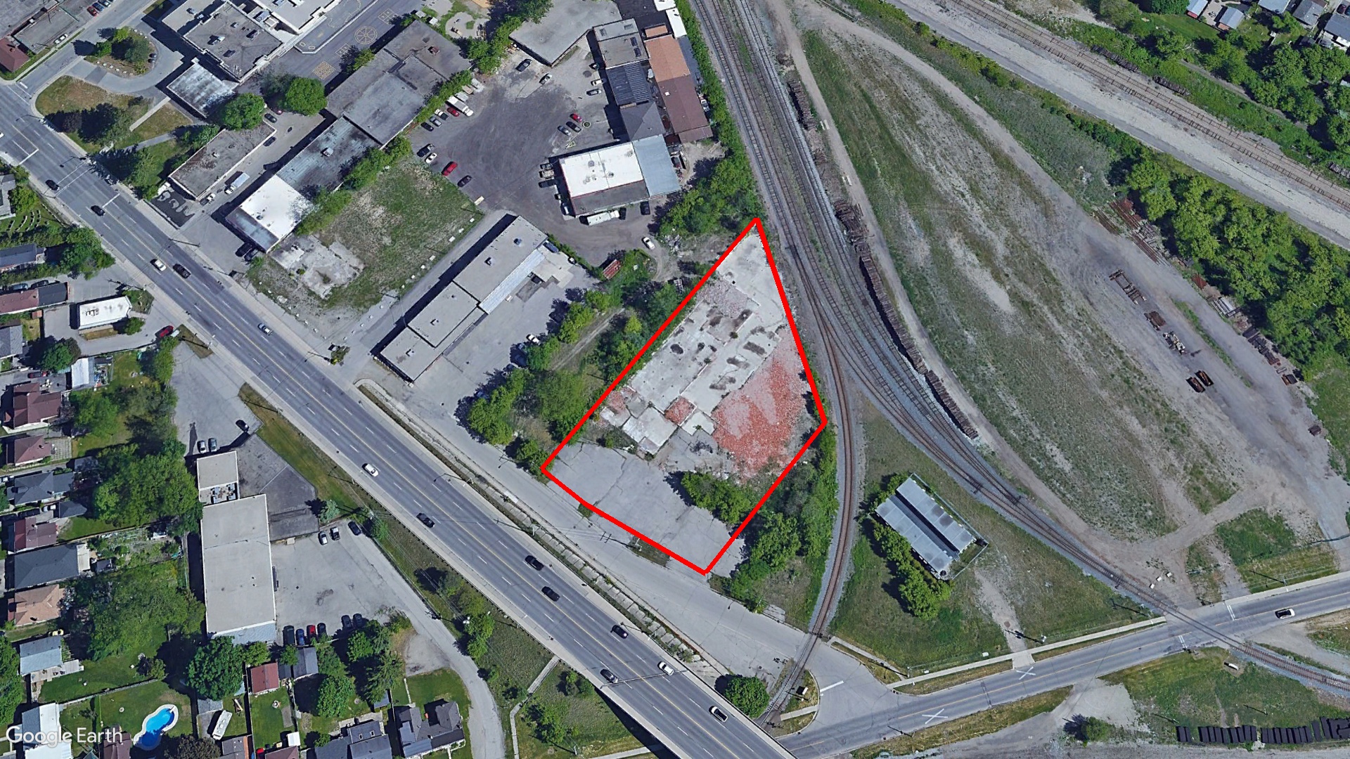 415 DUNDAS ST. N, CAMBRIDGE