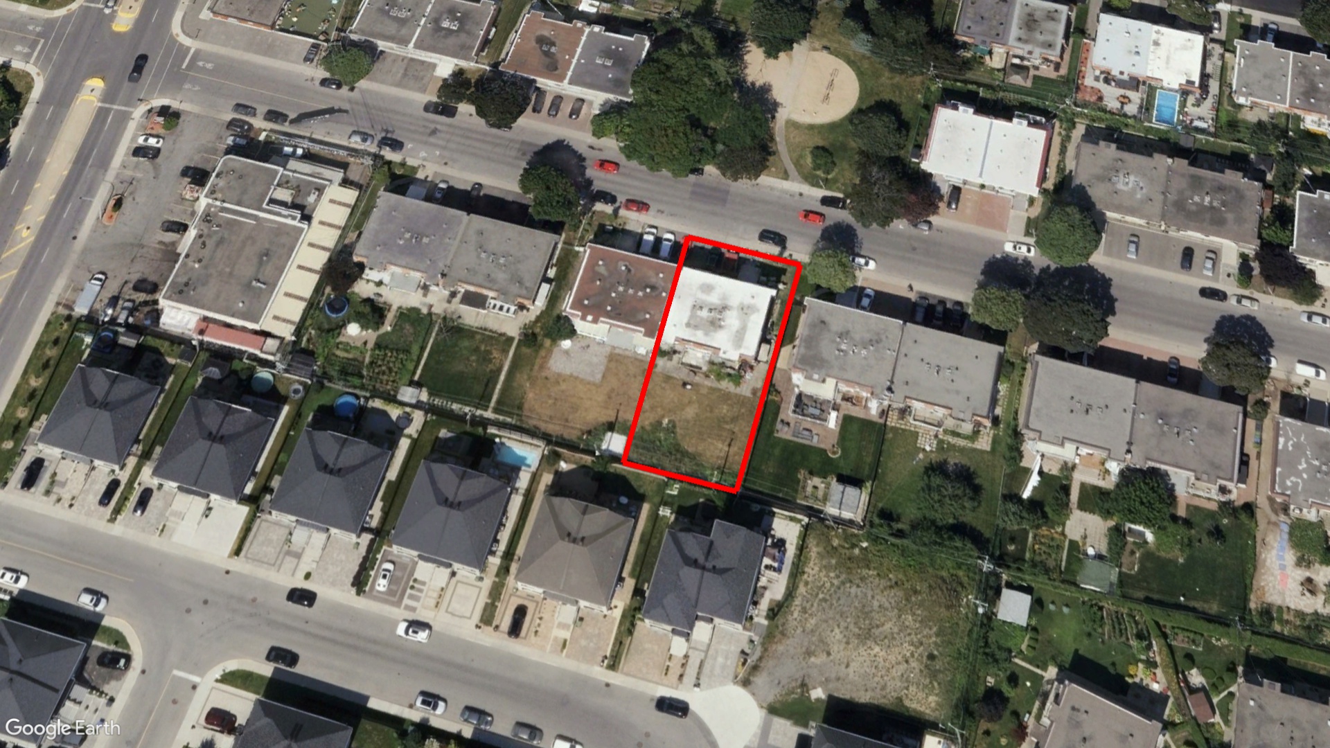 Tax Sale Montreal, Quebec - 020965-19