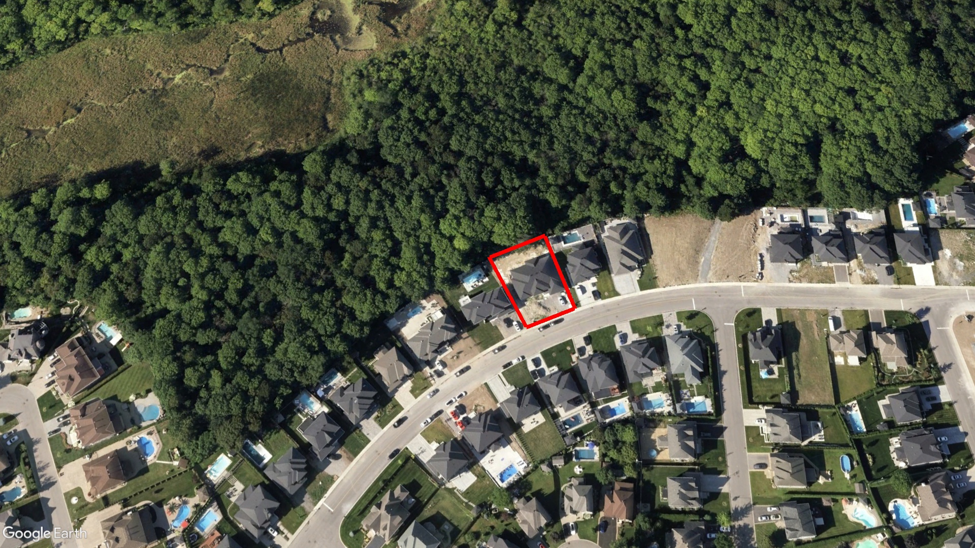 Tax Sale Montreal, Quebec - 052438-65