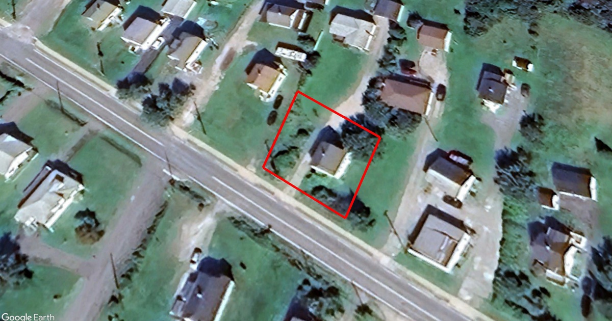Tax Sale in Cape Breton, Nova Scotia 4303 highway 28 land dwelling