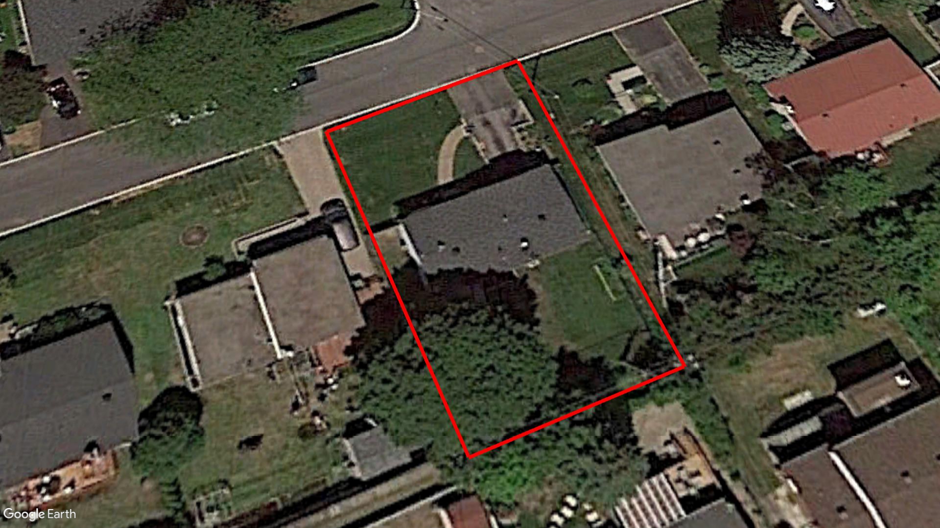 Tax Sale Montreal, Quebec - 040126-85