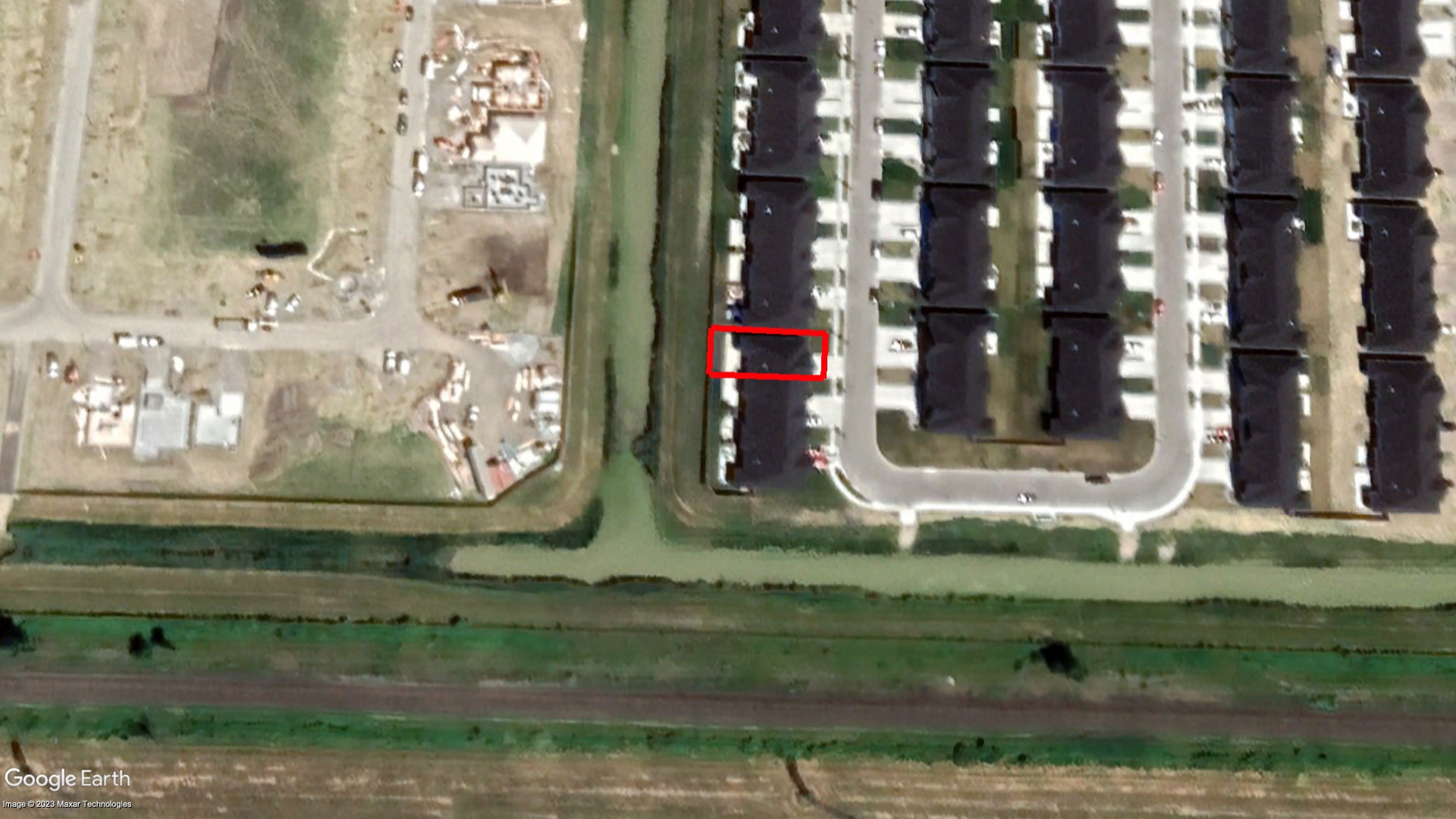 Tax Sale Lakeshore, Ontario - 3751 190 000 06592 0000