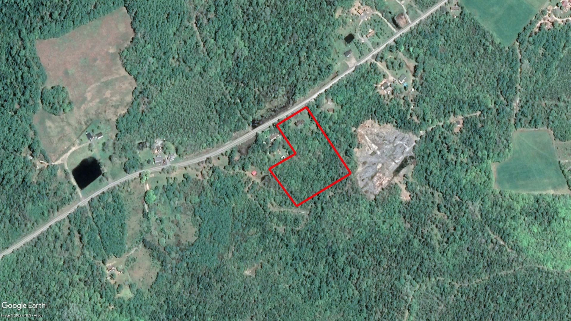 Tax Sale Queens, Nova Scotia - 02968444