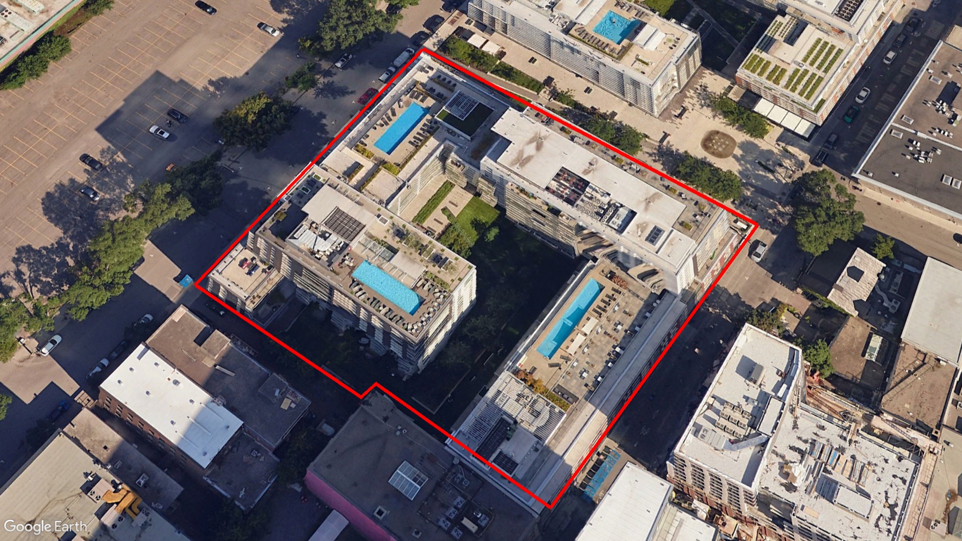 Tax Sale Montreal, Quebec - 120106-15