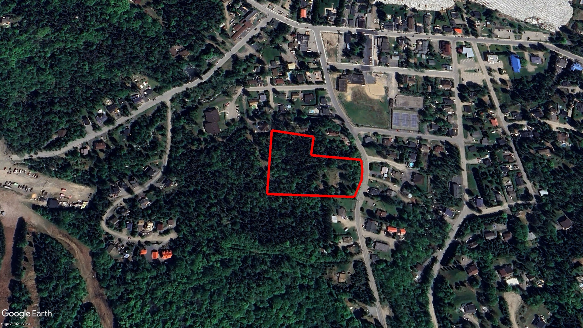 Tax Sale Les Pays-d'en-Haut, Quebec - 