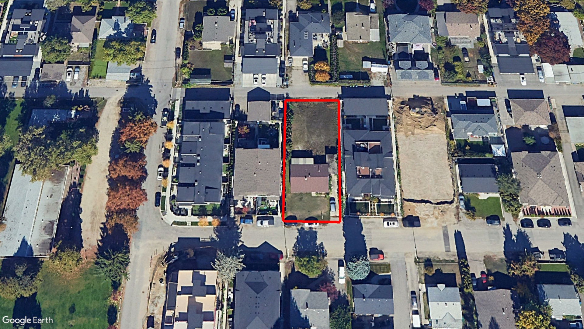 Tax Sale Kelowna, British Columbia - 19-214-046070